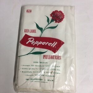 VTG Pepperell Red Label 2-Pack White Pillowcases